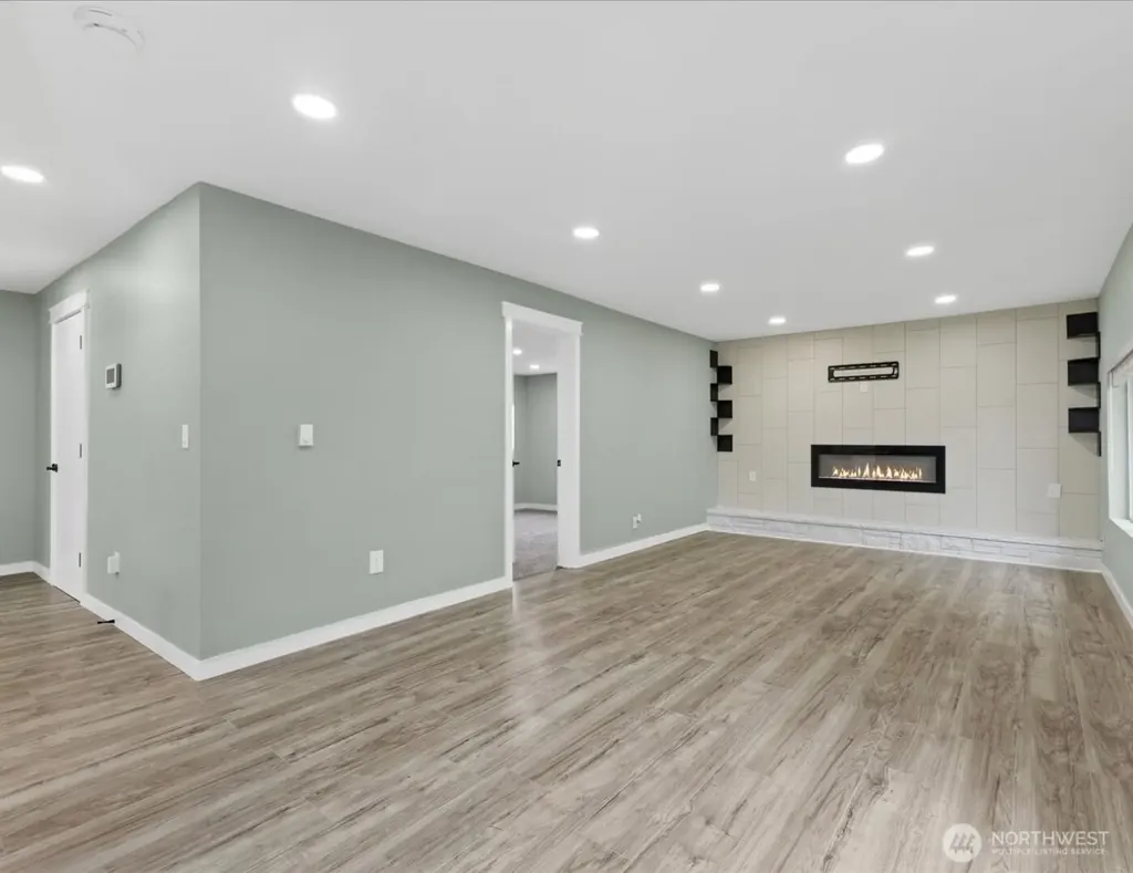 330 V Street SE Auburn WA 98002