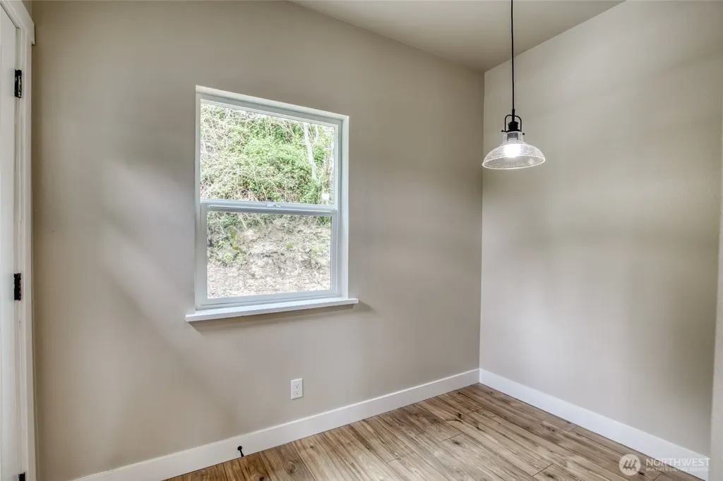 2711 Queets Avenue Hoquiam WA 98550