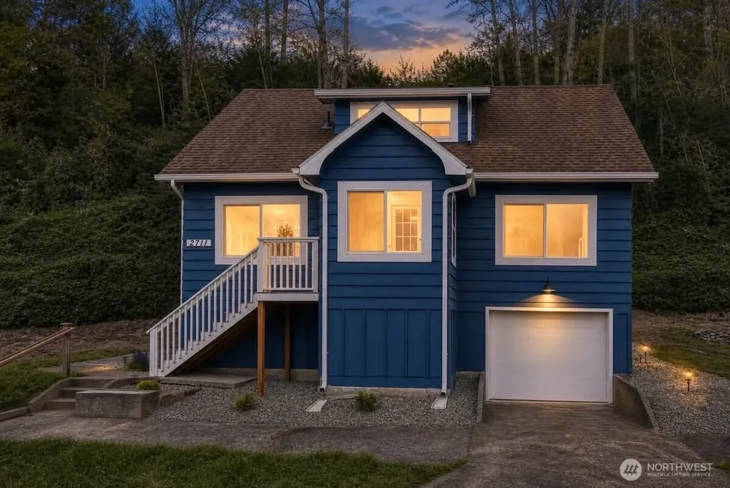 2711 Queets Avenue Hoquiam WA 98550