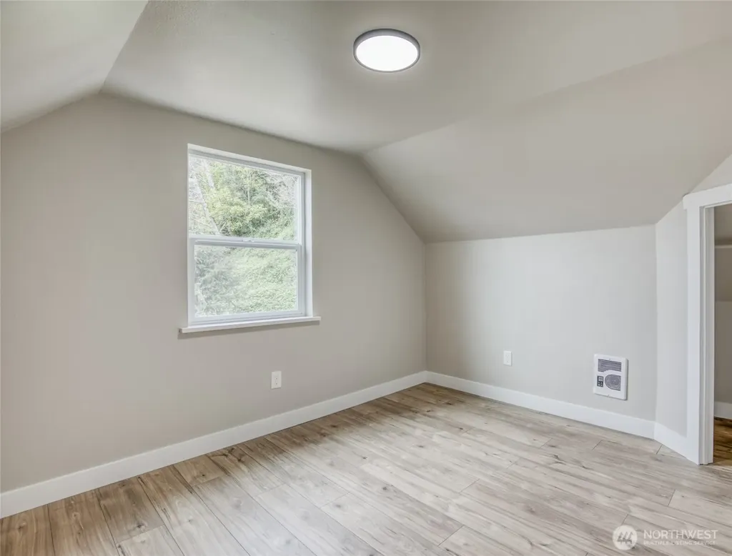 2711 Queets Avenue Hoquiam WA 98550