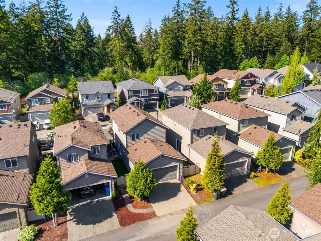 3653 London Loop NE Lacey WA 98516