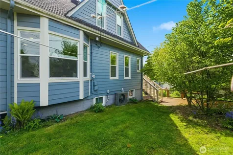 4516 N Mullen Street Tacoma WA 98407