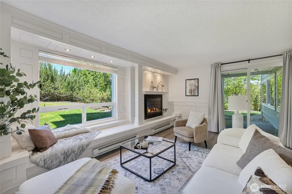 7577 Old Redmond Road Redmond WA 98052