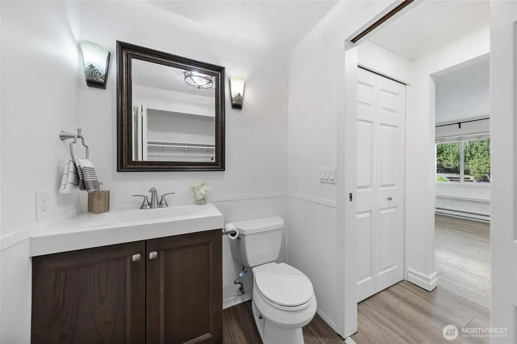 7577 Old Redmond Road Redmond WA 98052
