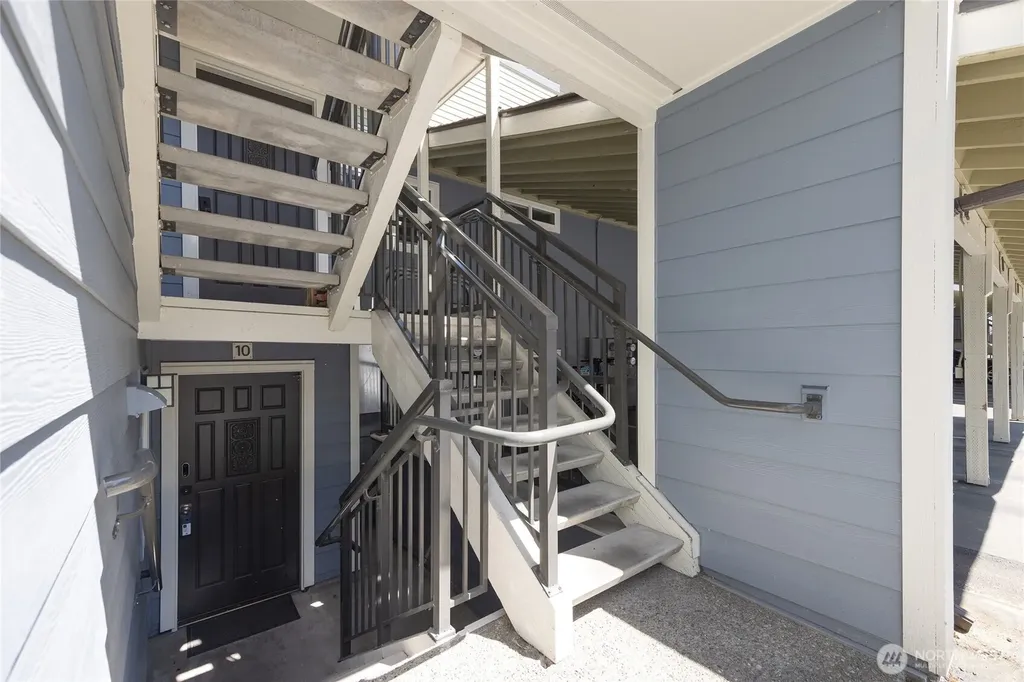 7577 Old Redmond Road Redmond WA 98052