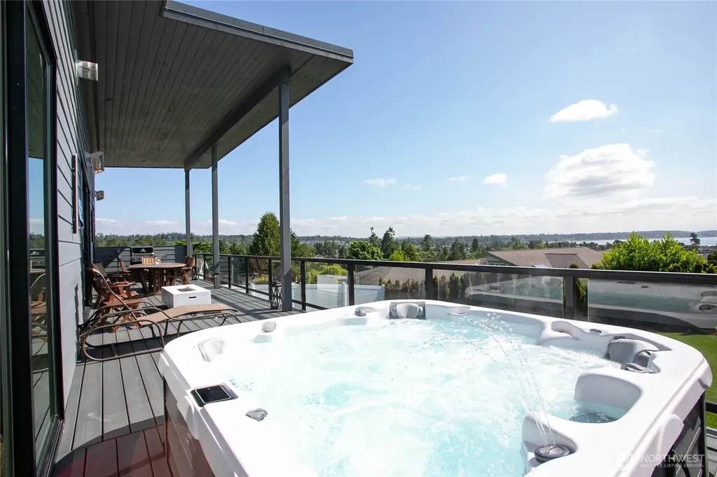 8068 Niska Road Blaine WA 98230