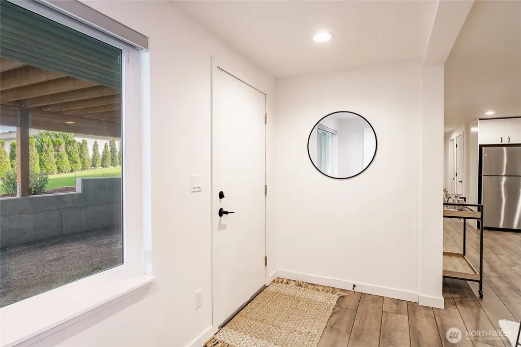 8068 Niska Road Blaine WA 98230
