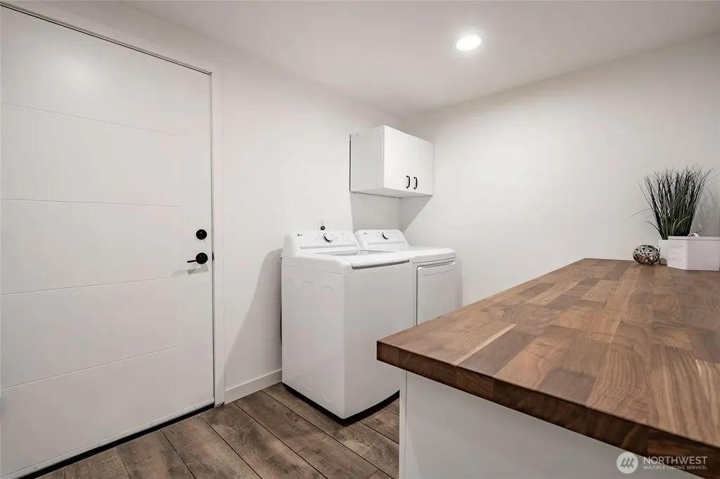 8068 Niska Road Blaine WA 98230