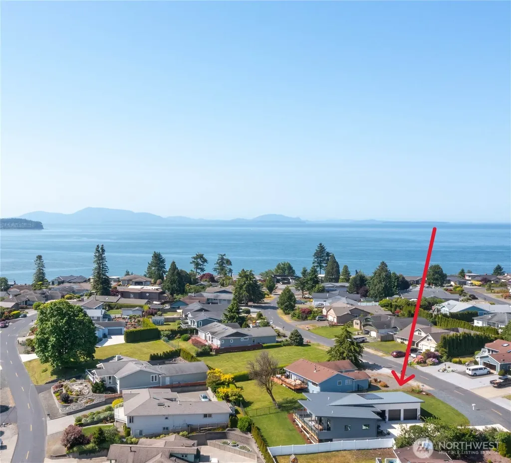 8068 Niska Road Blaine WA 98230