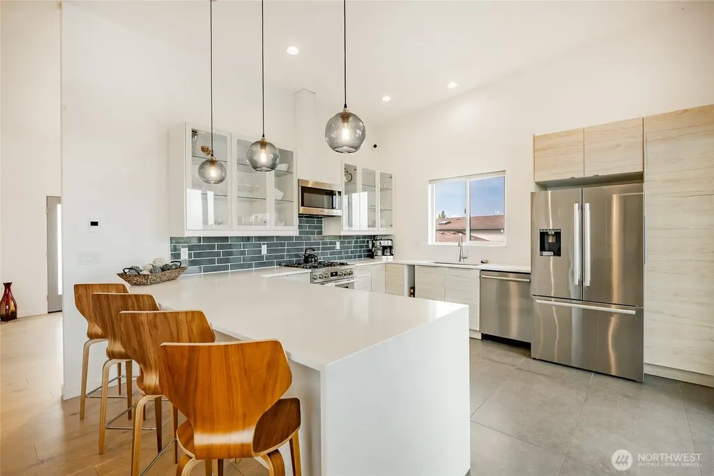 8068 Niska Road Blaine WA 98230