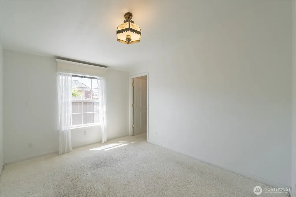 22310 SE 243rd Street Maple Valley WA 98038