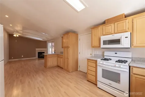 22310 SE 243rd Street Maple Valley WA 98038