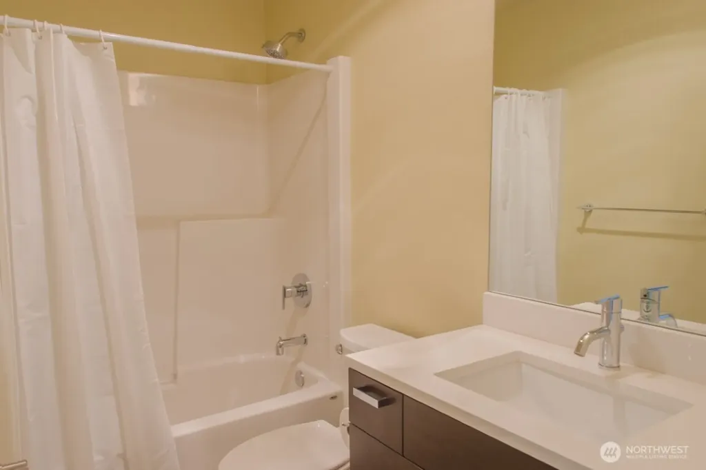 10363 Ashworth Avenue N Seattle WA 98133