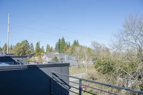 10363 Ashworth Avenue N Seattle WA 98133