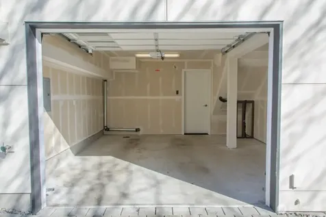 10363 Ashworth Avenue N Seattle WA 98133