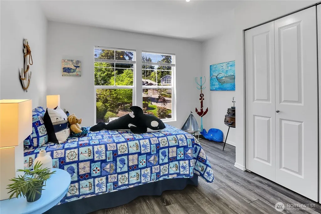 8510 Main Street Edmonds WA 98026