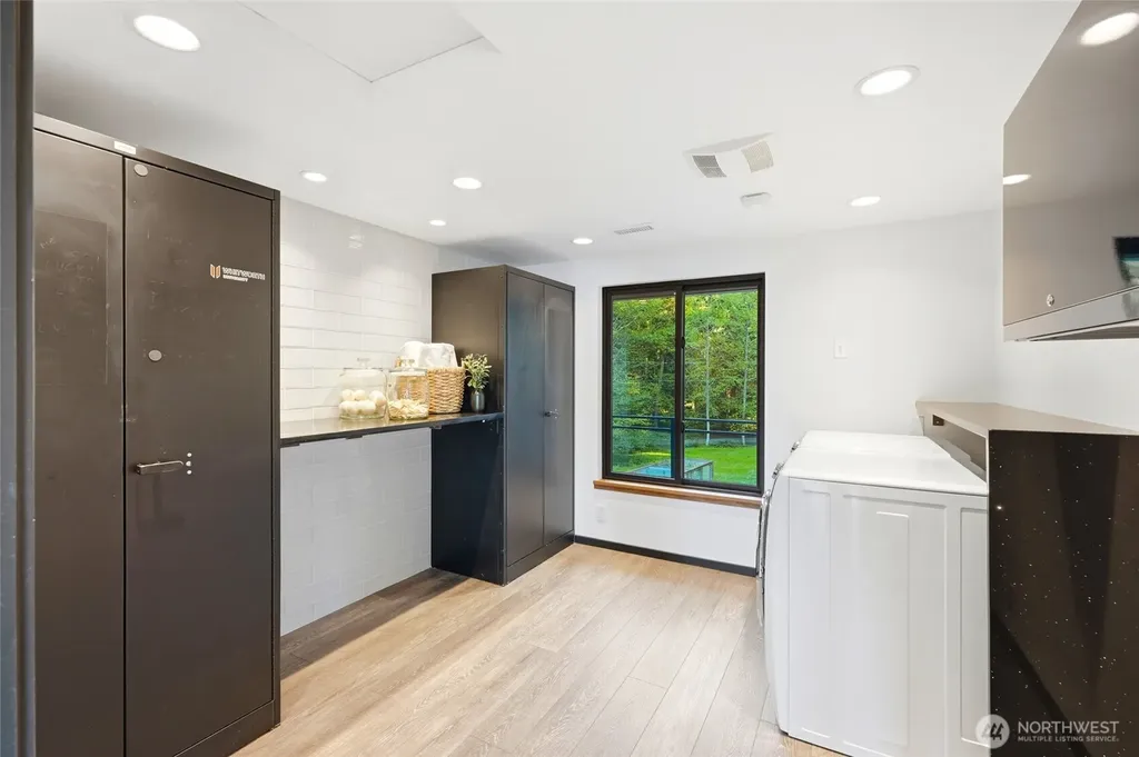 4101 Edith Point Anacortes WA 98221