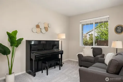 4507 S 220th Street Kent WA 98032
