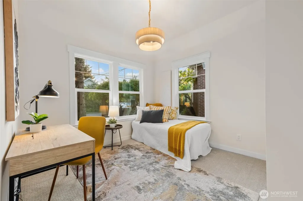 508 22nd Avenue E Seattle WA 98112