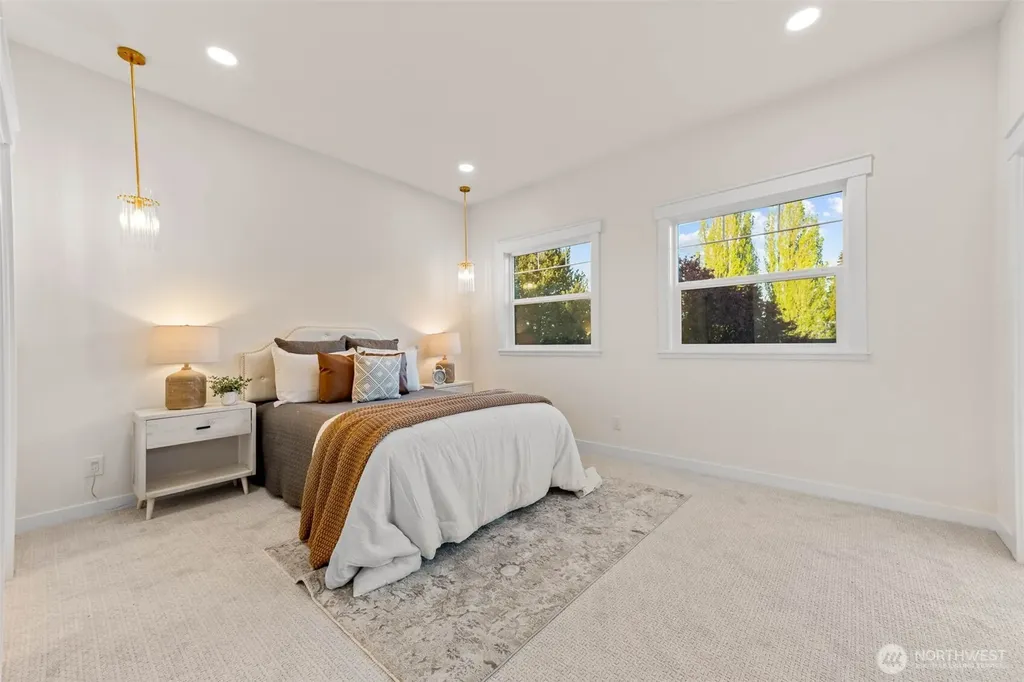 508 22nd Avenue E Seattle WA 98112