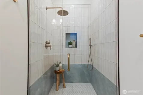 508 22nd Avenue E Seattle WA 98112