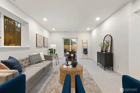508 22nd Avenue E Seattle WA 98112