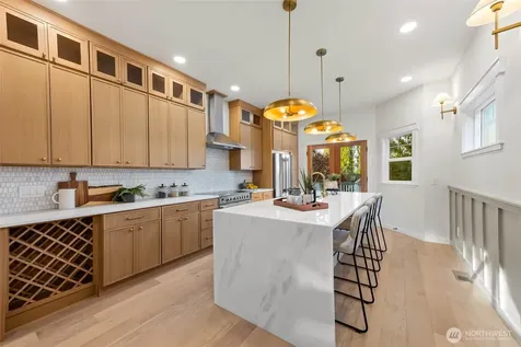 508 22nd Avenue E Seattle WA 98112