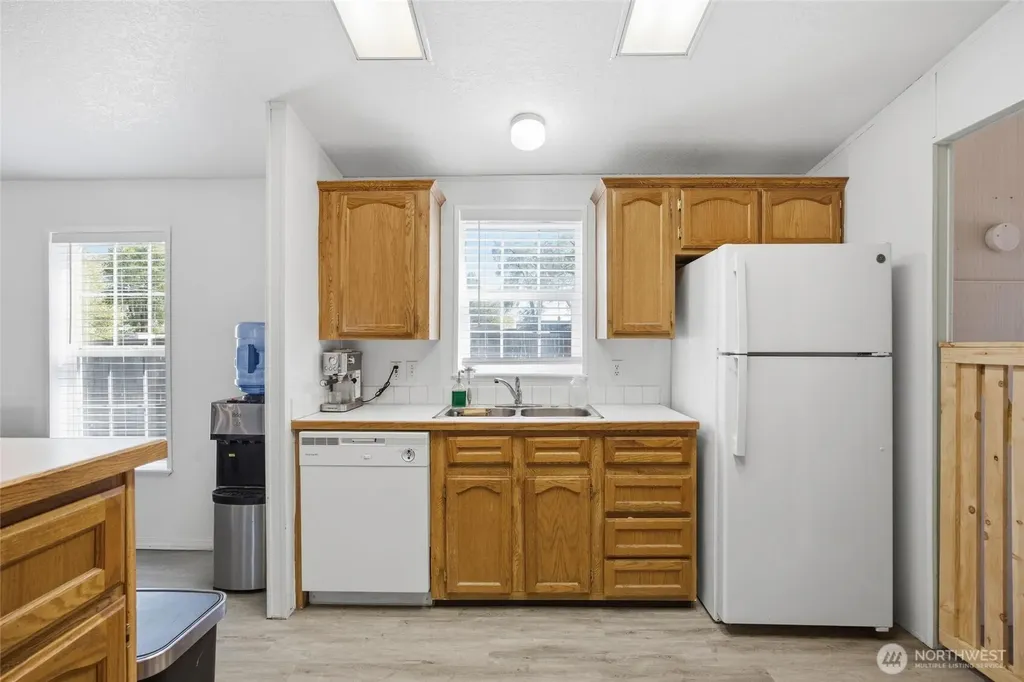 1827 W Bemis Street Moses Lake WA 98837