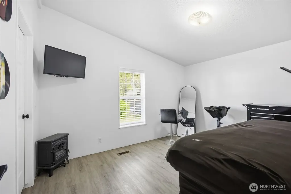 1827 W Bemis Street Moses Lake WA 98837
