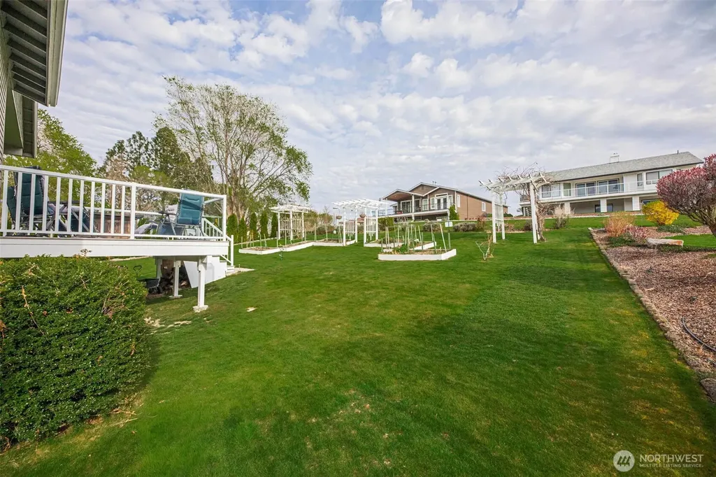 207 Manson View Drive Manson WA 98831