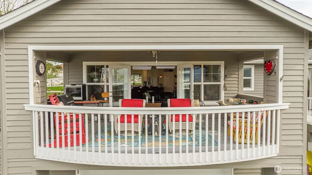 207 Manson View Drive Manson WA 98831