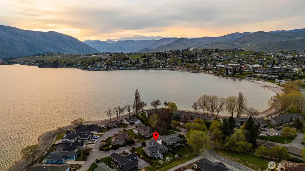207 Manson View Drive Manson WA 98831