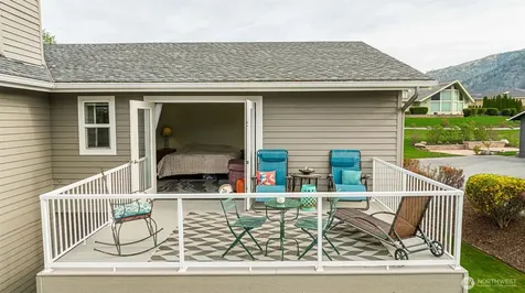 207 Manson View Drive Manson WA 98831