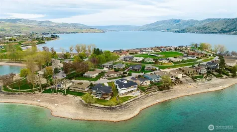 207 Manson View Drive Manson WA 98831