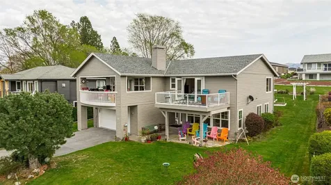 207 Manson View Drive Manson WA 98831