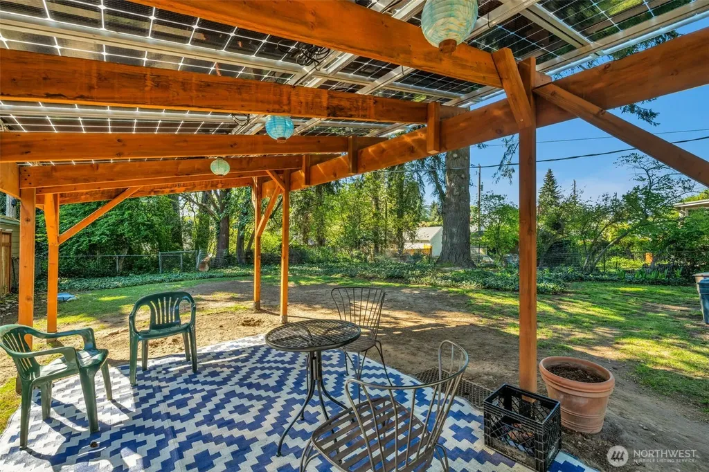 8427 30th Avenue SW Seattle WA 98126