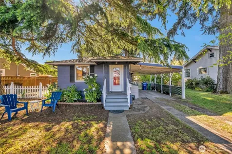 8427 30th Avenue SW Seattle WA 98126