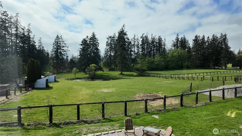 2259 Happy Valley Road Oak Harbor WA 98277