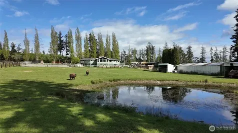 2259 Happy Valley Road Oak Harbor WA 98277