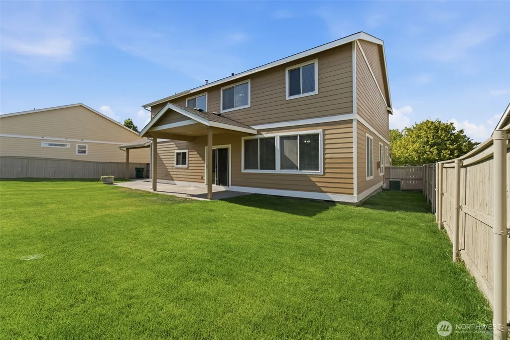 5609 W 14th Avenue Kennewick WA 99338