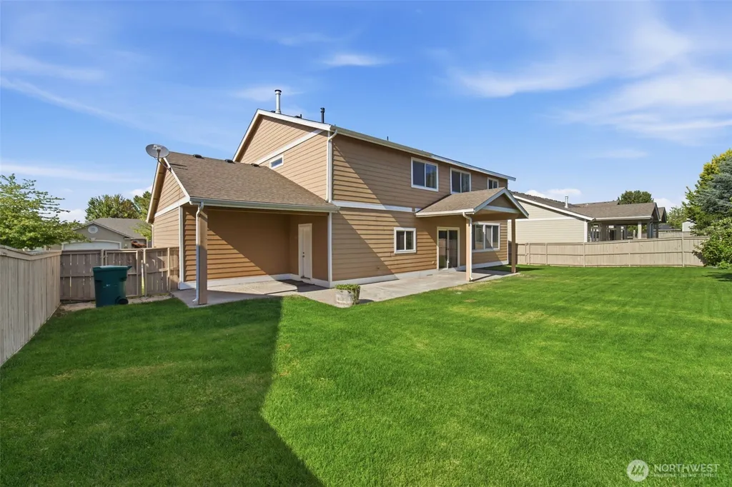 5609 W 14th Avenue Kennewick WA 99338
