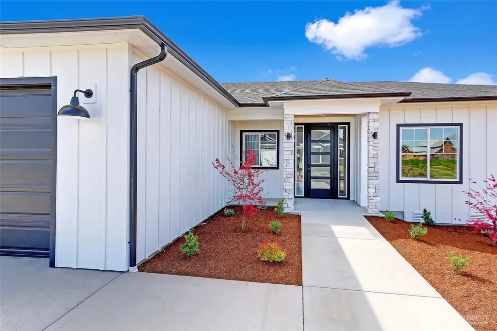 27010 36th Avenue NW Stanwood WA 98292