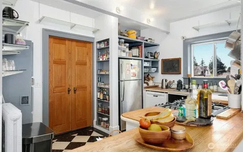 1745 12th Avenue S Seattle WA 98144