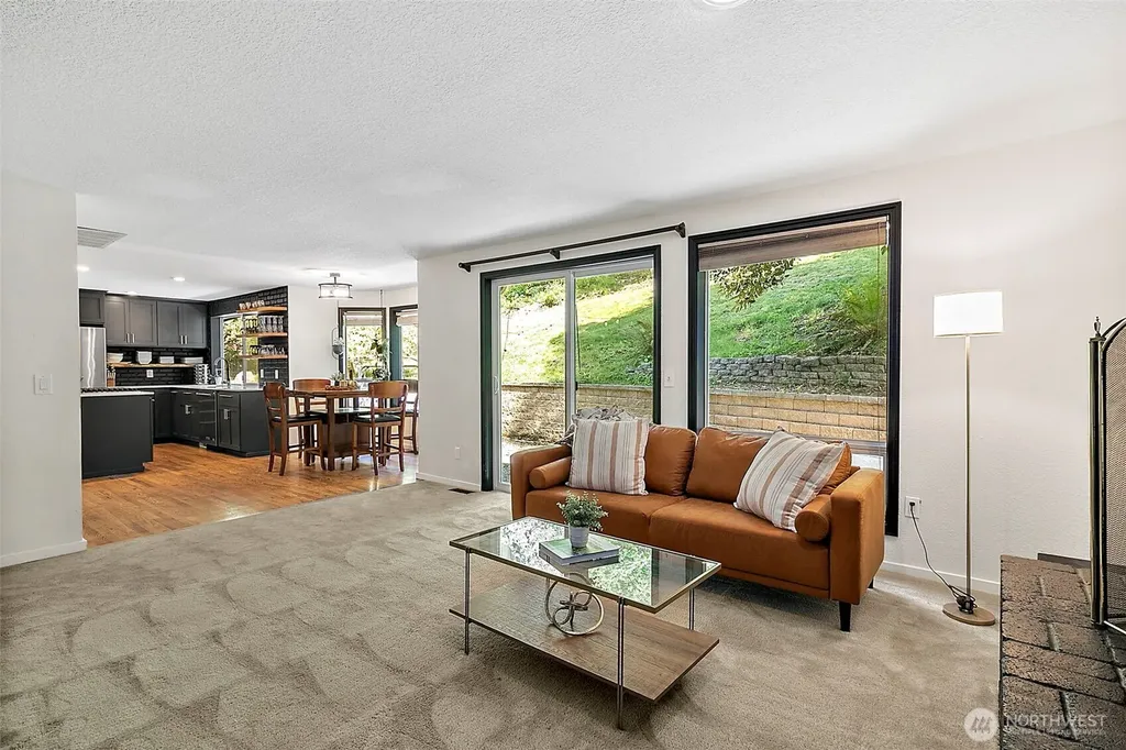 4918 Mill Pond Drive SE Auburn WA 98092