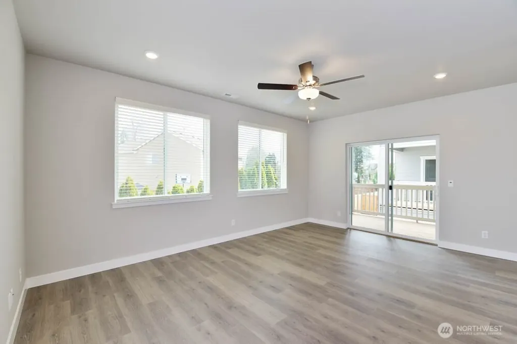 15106 87th Place E Puyallup WA 98375