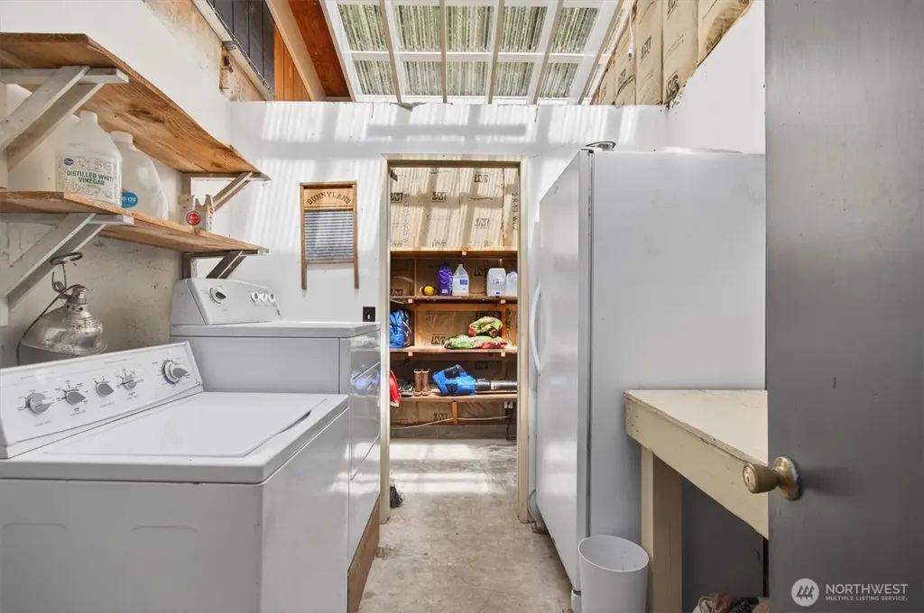 865 E Valley Road Skamokawa WA 98647
