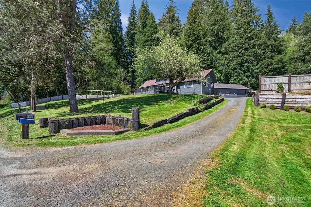 865 E Valley Road Skamokawa WA 98647