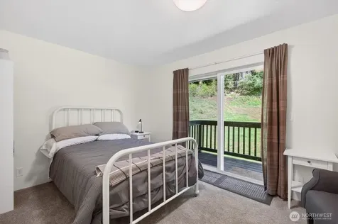 865 E Valley Road Skamokawa WA 98647