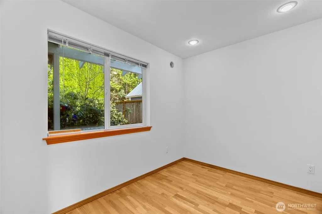 5030 Ad El Road SE Olympia WA 98513