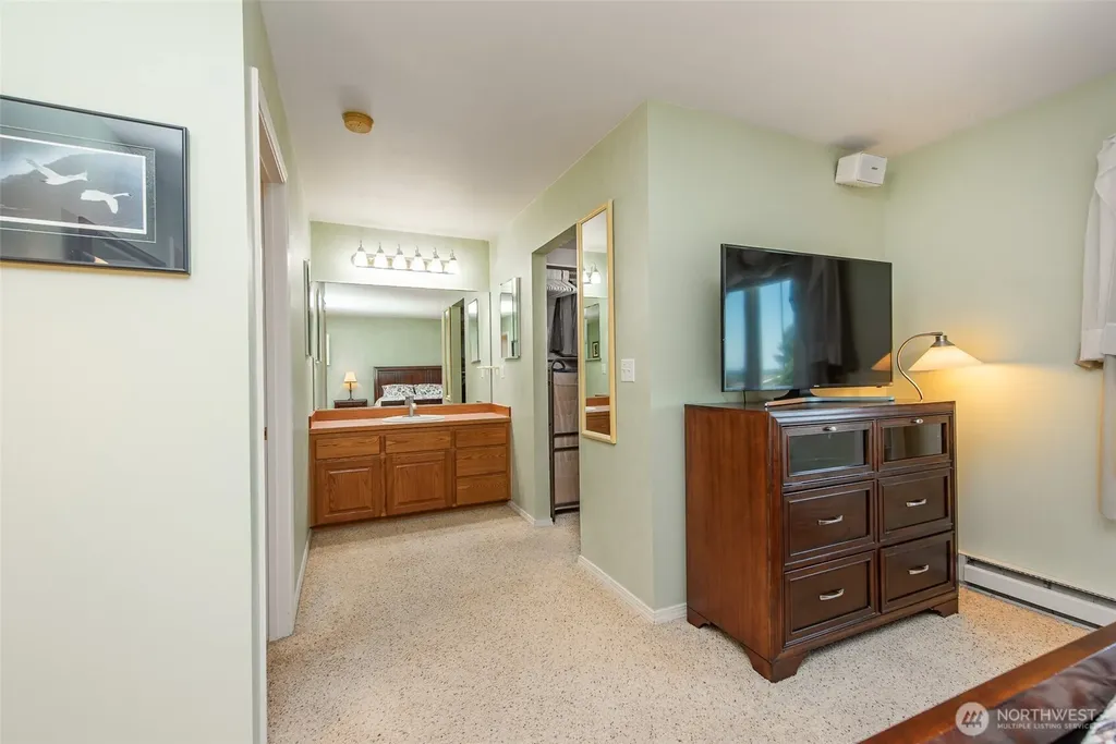608 Reservoir Road Sequim WA 98382